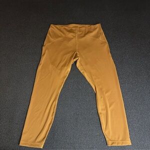 Lululemon cropped leggings!